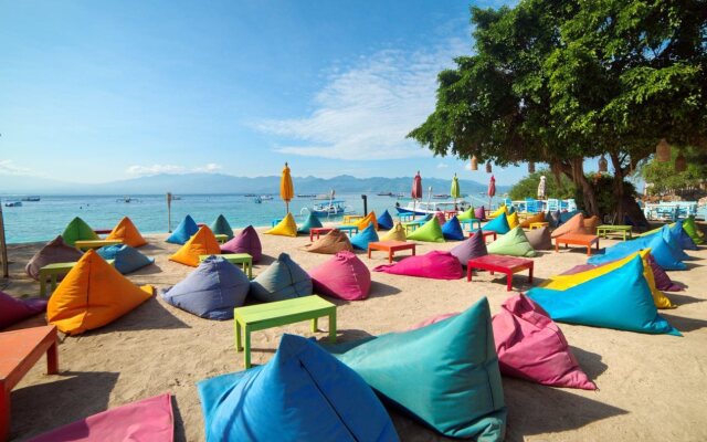 Gili Sands Hotel & Bar