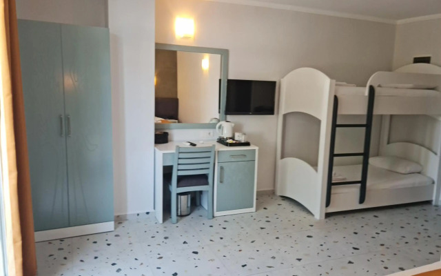 Tonoz Beach Hotel