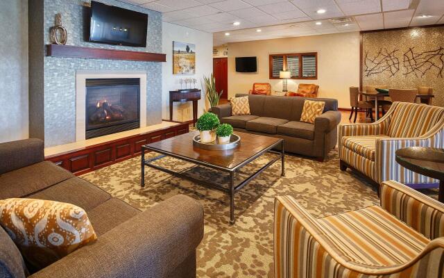 Best Western Plus Dubuque Hotel & Conference Center