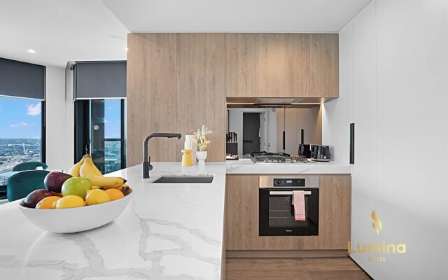 Lumina Suites
