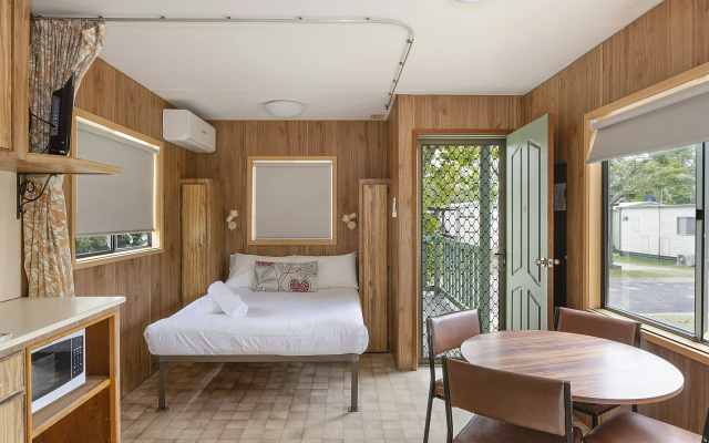 Reflections Eden - Holiday Park – Guest Rooms – Eden