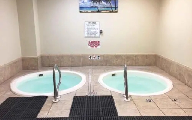 Plantation Palms Condo #205
