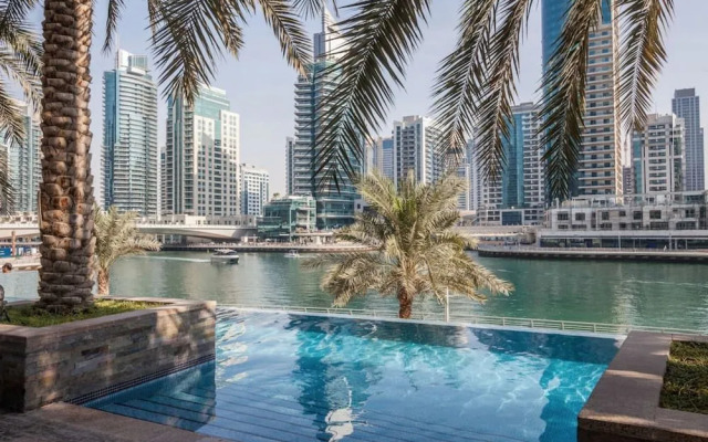 Faraway Homes - Park Island