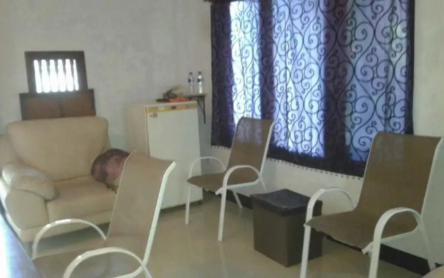 Beachfront Suite Alit