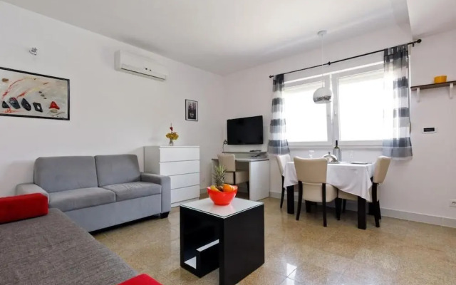 Fully Equiped Beach Apartments With its own Balcony