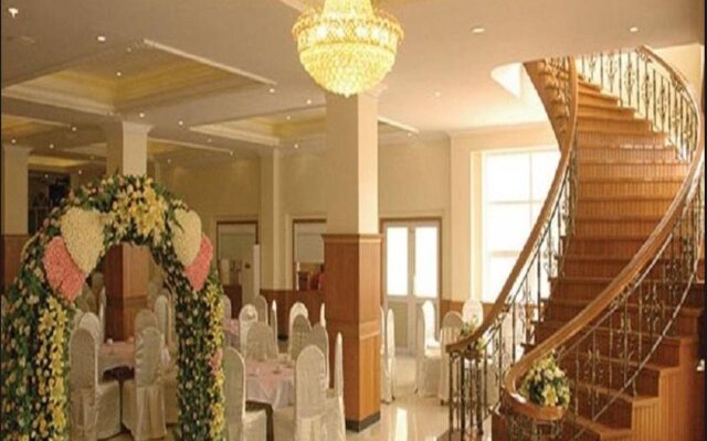 Diamond Crown Hotel Dawei