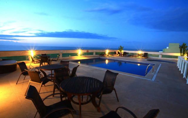 Royal Macaé Palace Hotel