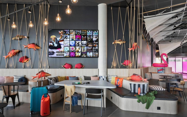 Moxy Bergen