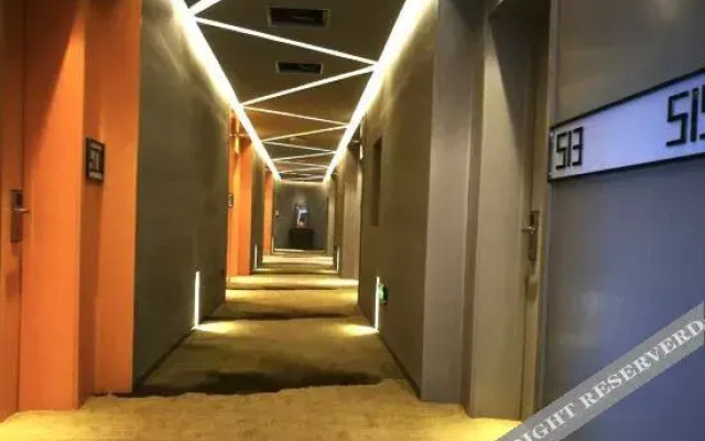 Star Alliance Express Hotel