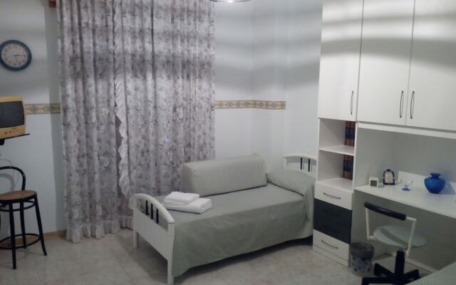 Il Tuo Letto Sullo Stretto