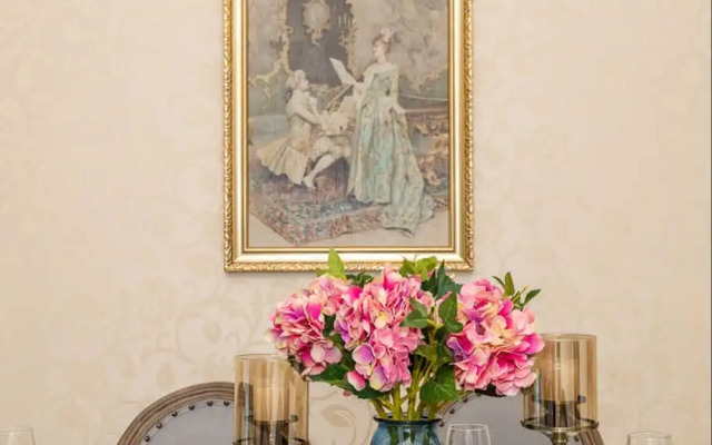 Locals Boutique Apartment Huafa Plaza.1