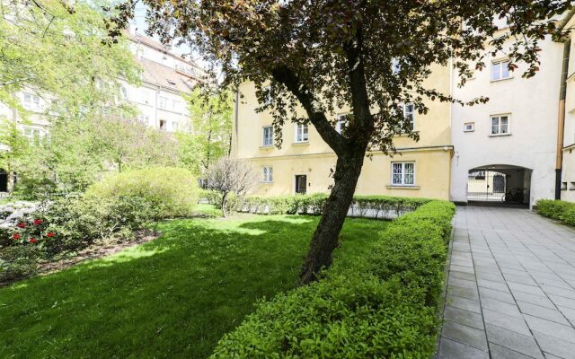 Spacious apartment in the Old Town