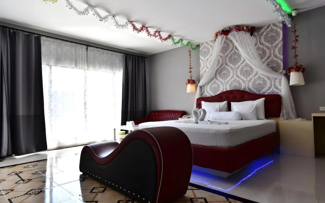 Relax Villa Hotel