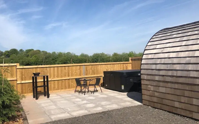 Cheshire Glamping Pods