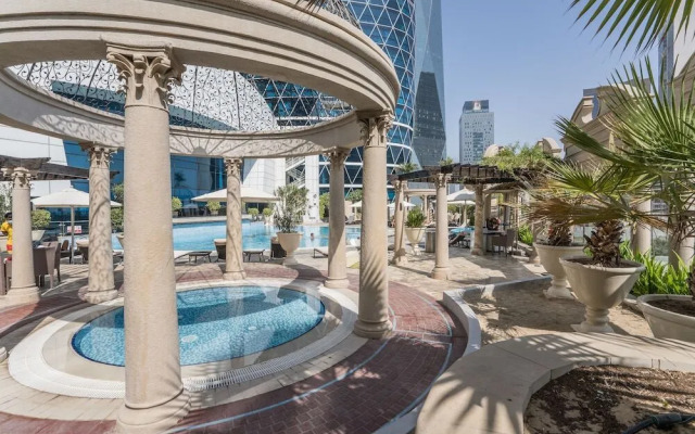 Park Tower by HiGuests Vacation Homes