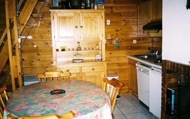 Chalet With 2 Bedrooms in Sixt-fer-à-cheval, With Wonderful Mountain View and Furnished Terrace