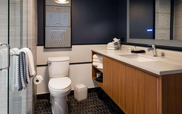Cambria Hotel Boston Somerville
