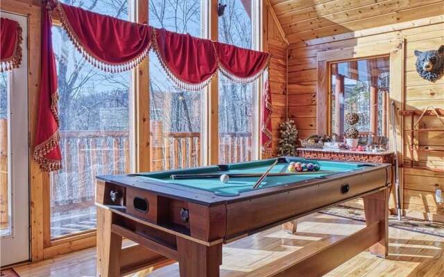 Kissing Retreat - Two Bedroom Cabin