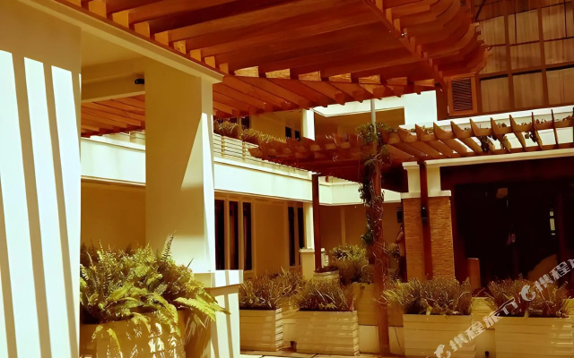 Millinov Boutique Hotel