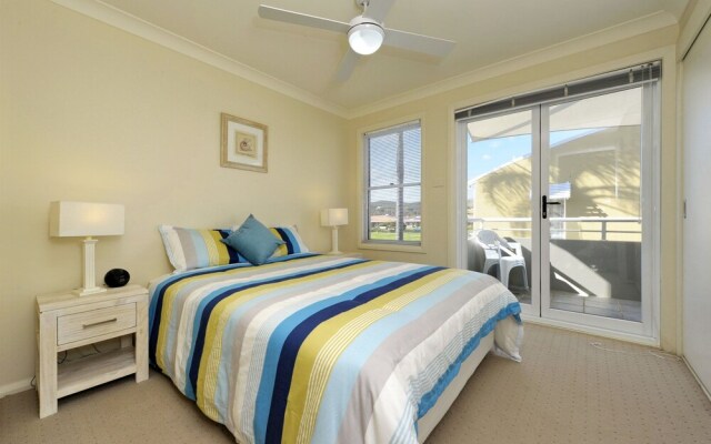 Sandcastles Unit 9 - Fingal Bay