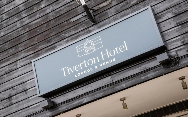 Tiverton Hotel Lounge & Venue