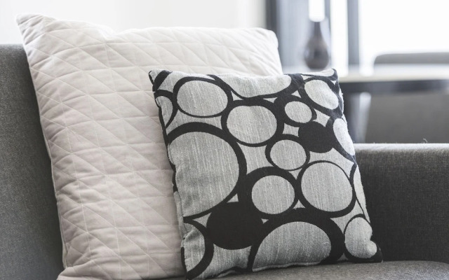 Panoramic Views, AMAZING Location Brand New!!