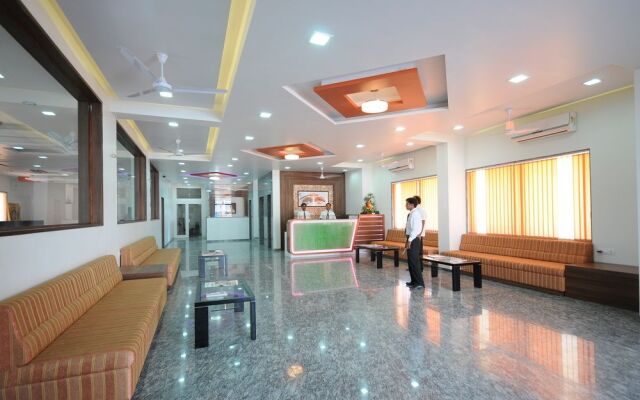 Hotel Shree Sai Sangam Delux