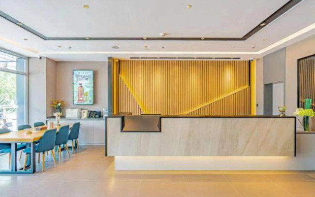 Homeinn Selected Hotel (Yingkou Bayuquan Wanlong Commercial Building)