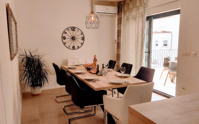 Poolincluded Villa Danijela