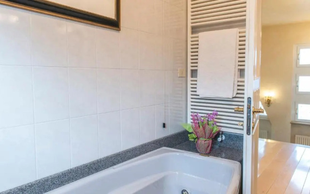 VILLA NINFEO 12&2, Emma Villas