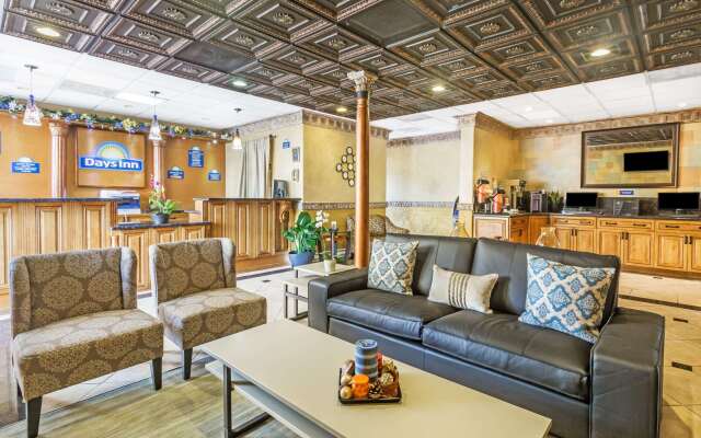Days Inn by Wyndham Fort Lauderdale-Oakland Park Airport N