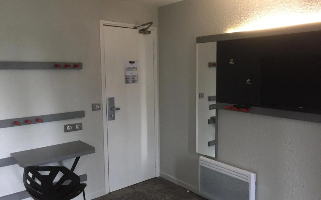 Enzo Trappes By Kyriad Direct