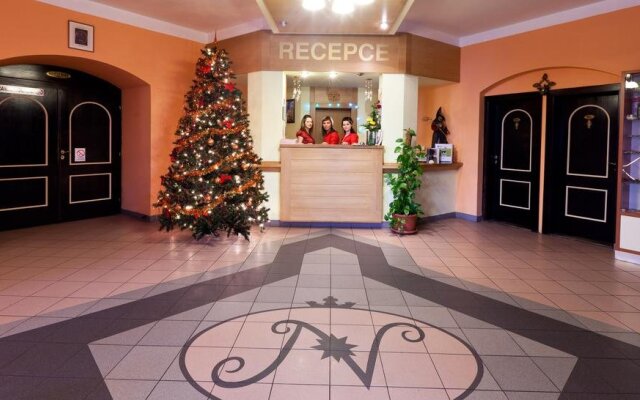 Hotel N