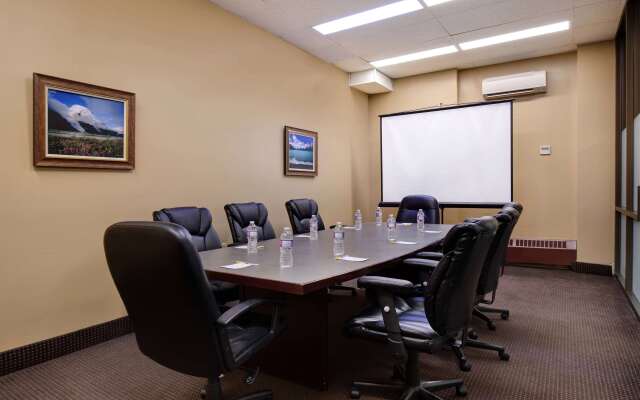 Days Inn by Wyndham Calgary South