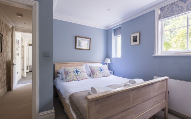 Beautiful Family home in Putney