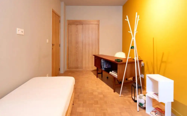 Apartment With a View of the Marina