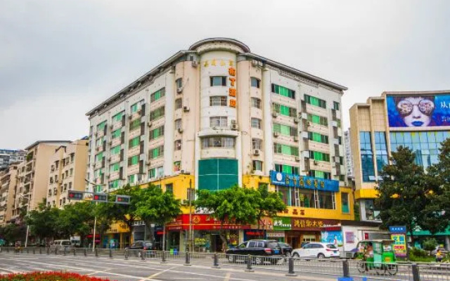 Pod Inn Hotel (Suining High-Speed Railway Station) – Outside – Suining
