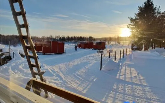 Lake Inari Mobile Cabins