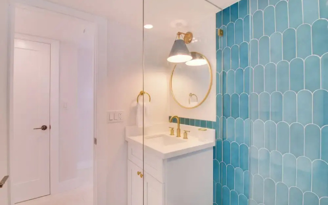 Walk to Beach: Tavernier Apartment w/ Patio!