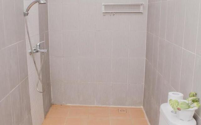 RedDoorz near Garuda Wisnu Kencana 2