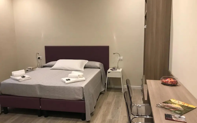Honey Rooms