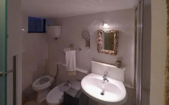 Camera Etrusca