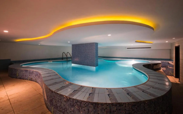 Boudl Al Tahlia Hotel