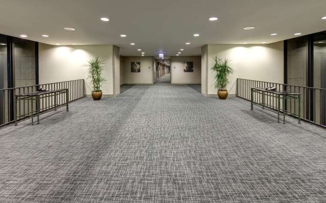 Hilton Chicago O'Hare Airport