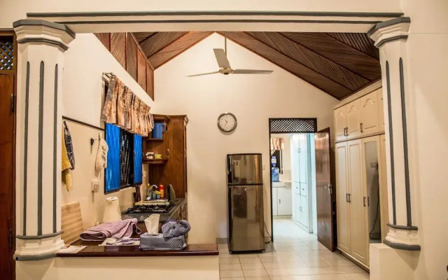 Oyo 467 Lioni Holidays Villa