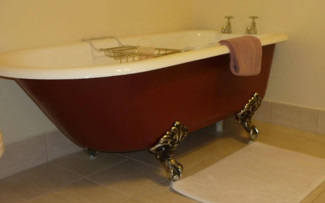 Ambleside On The Lake