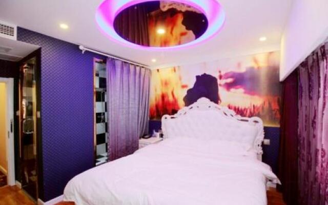 Qingdao 7 Nights Hotel
