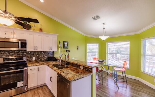 Villa Candy by Pretty Cape Homes