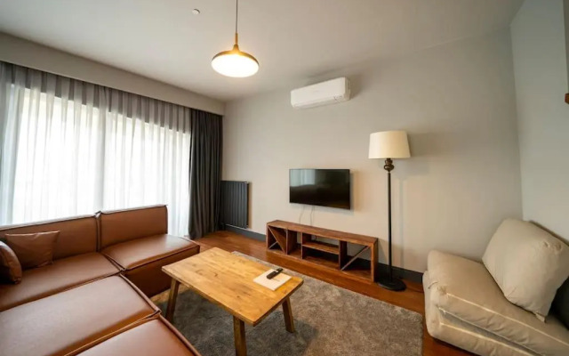 Superior, classy residence,7/24 Security,2 bedroom ( Benesta 205 )