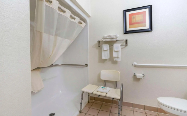 Quality Suites